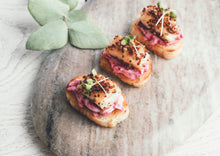  Mini Chicken Crostini